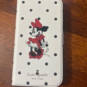 Kate Spade iPhone 12 clutch